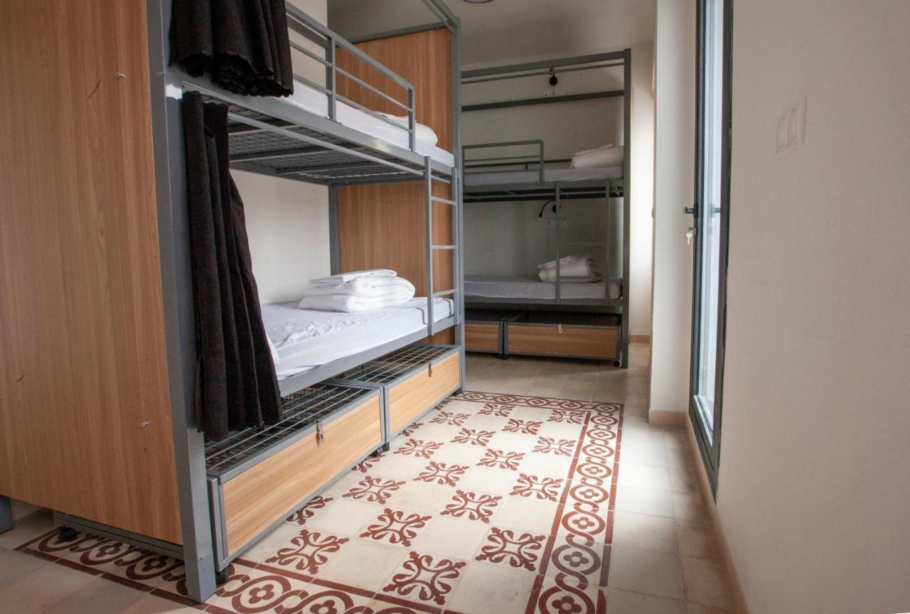 Hostel Ibarra By Bossh! Hotels Seville Exterior photo